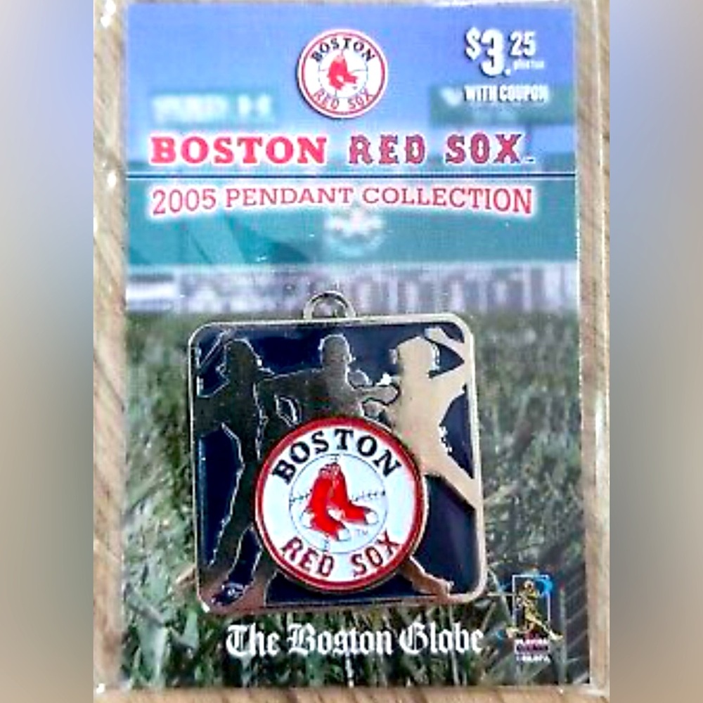 NEW NIB Boston Red Sox Pendant 2005 MLB  Keychain Fob Charm Baseball Sports RARE